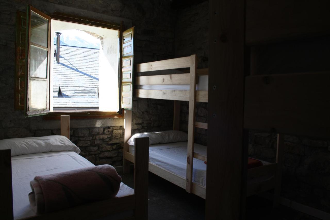 Albergue Casa De Broto Kültér fotó